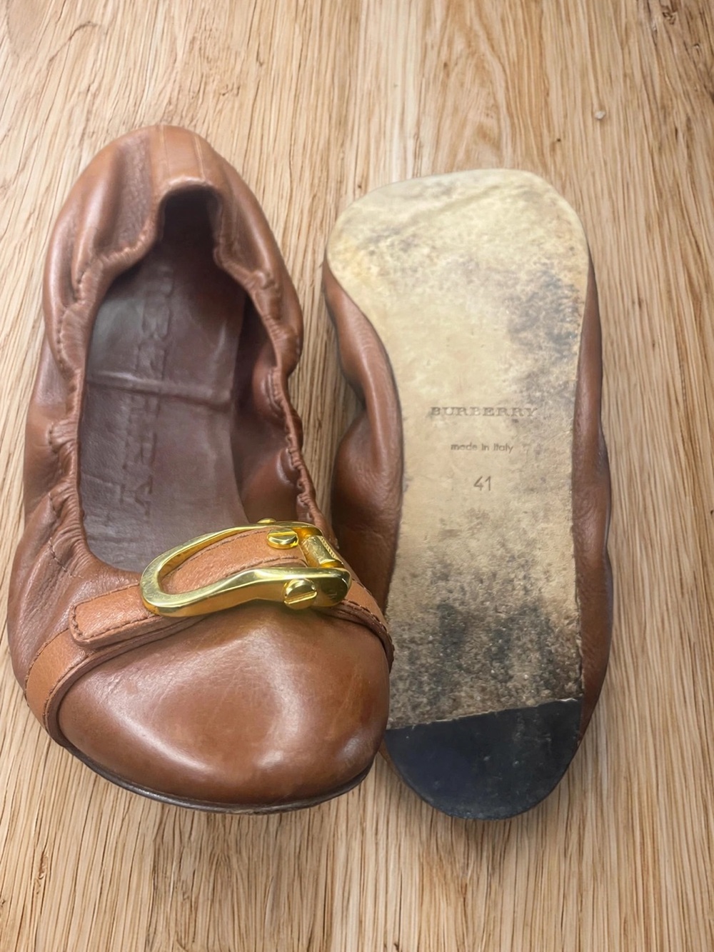 Burberry Tan Brown Leather Ballet Flats with Gold Buckle - Picture 6 of 7